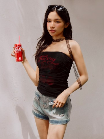 酸甜的復古夏日；櫻桃網紗抽皺平口BraTop 兩色