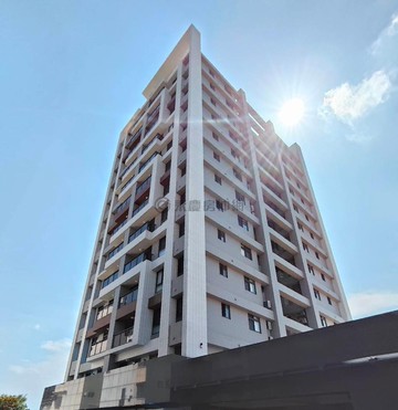 (悠行館)全新三房平車+超大40坪露台｜新竹市香山區中華路五段