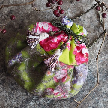 台灣碎花x蕾絲束帶零錢包（一件/免費送貨）