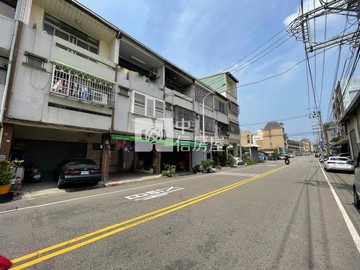 潭子雅豐街12米路透店｜台中市潭子區雅豐街