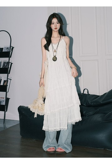 白色蕾絲吊帶連衣裙女A字疊穿沙灘裙度假風蛋糕長裙【木屋雜貨】