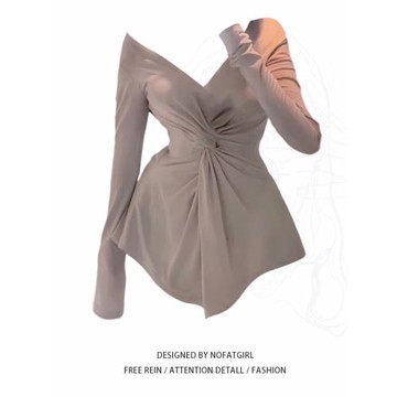 大碼胖mm褶皺v領長袖正肩T恤女裝早秋修身顯瘦中長款時尚百搭上衣