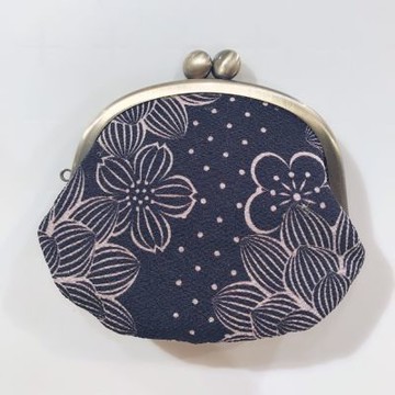 【和夢兔】京都宇治中型口金包-復古花(黑)