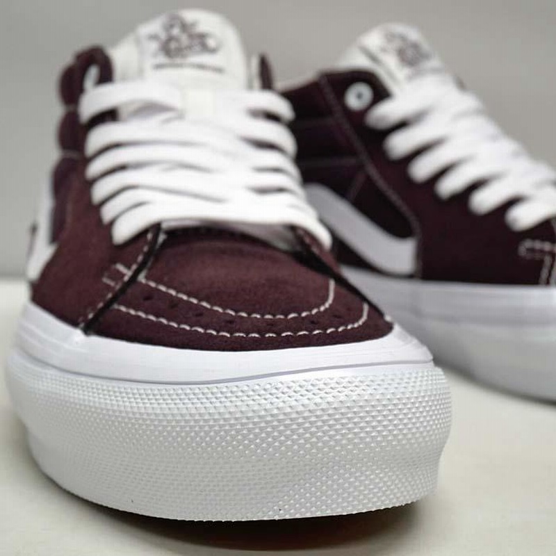 VANS SKATE GROSSO MID グロッソ　ミッド　スケシュー VANS SKATE GROSSO MID VN0A5FCGWNE[バンズ スケート グロッソ