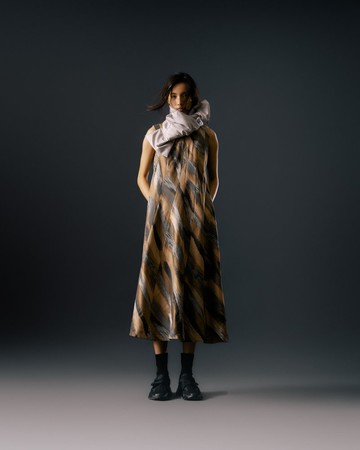 UUIN_水墨感無袖A字洋裝