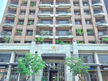 西屯區十二期帝璟豐和四房雙平車｜台中市西屯區漢翔路