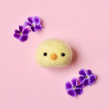 羊毛氈 小雞 吊飾 胸針 別針