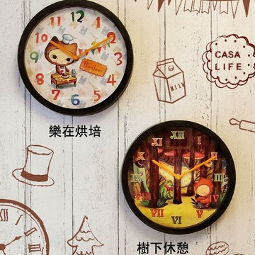 眼球先生 插畫靜音掛鐘 2款任選 - 樹下休憩