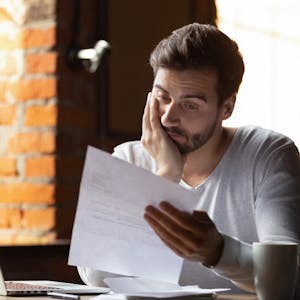 محاسبة المقبوضات والديون المعدومة