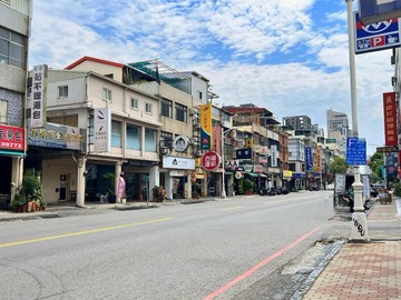 文化中心四維二路上/全聯對面燙金透店｜高雄市苓雅區四維二路