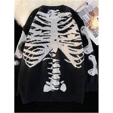 New skull crewneck sweater with long sleeves骷髏圓領長袖毛衣