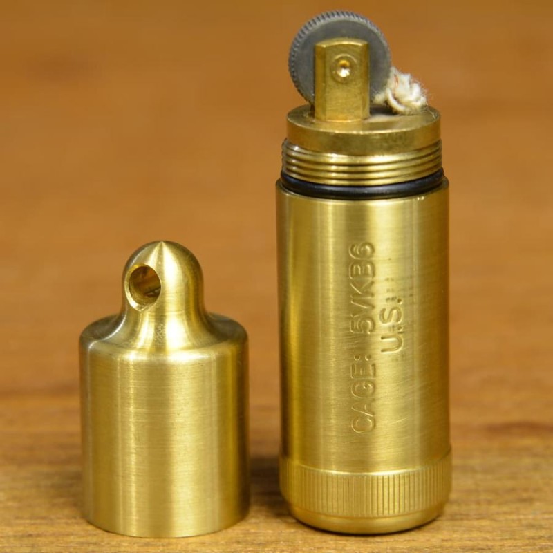 MARATAC ライター Peanut XL Lighter 防水 キーホルダー [ ブラス