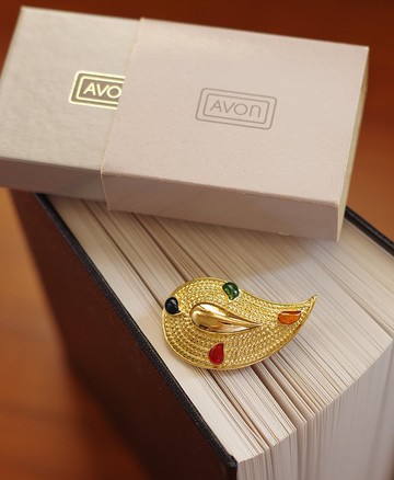 老又好古董珠寶 Vintage 金色水滴別針胸針 1981 Avon B696