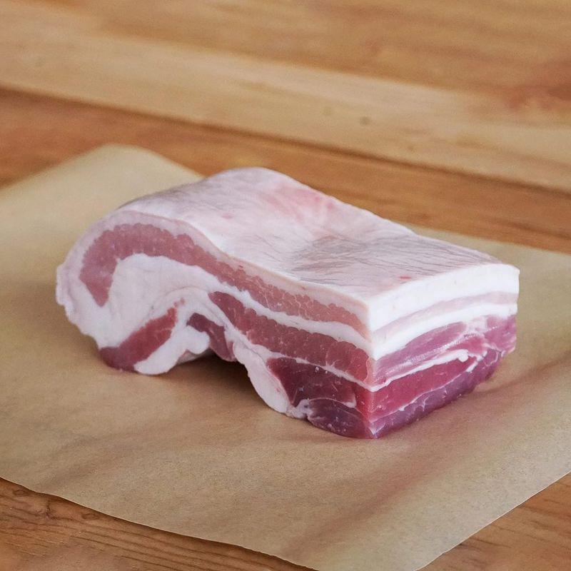 放牧豚 皮付き 豚バラ ブロック 500g オーストラリア産 ホルモン剤や抗生物質不使用 Free Range Pork Belly