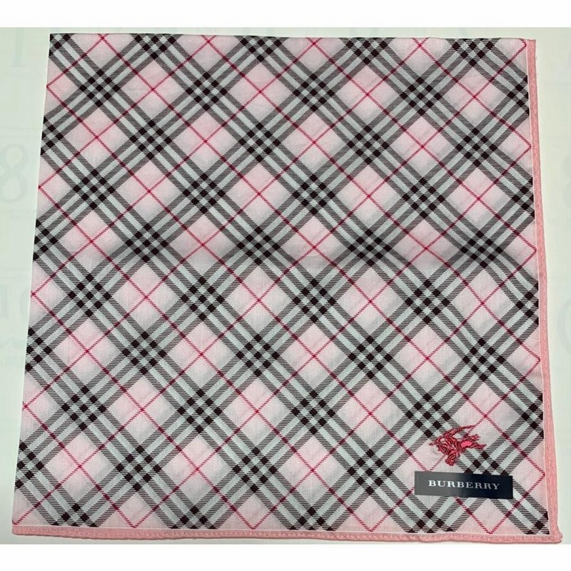 Burberryバーバリーの3ウェイルームケットとハンカチ2枚の