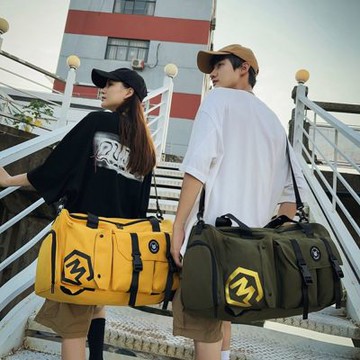 【AFAMIC 艾法】983新款日系潮牌乾溼分離大容量多層次收納健身旅行背包(單肩包 健身包 防水包 斜跨包)