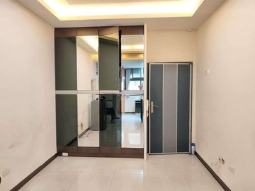 YSL挑高大套房｜新北市中和區景平路