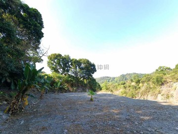 六龜便宜水光山色景緻優美休閒小農地88934｜高雄市六龜區龍興段