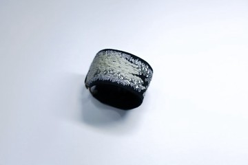 SARTO.. 手工刺繡寬/米繩銀亮片手環/少量製作/工藝設計/設計師作