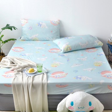 [超值組合]義大利La Belle《Sanrio-大耳狗繽紛海洋》加大超COOL超涼感床包枕套組+舒柔水洗枕