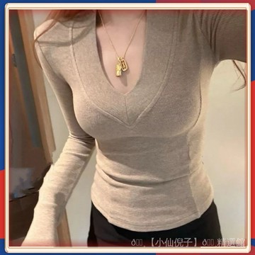 ✨台灣出貨  歐貨2026鼕季新款純色拚接v領修身顯瘦打底衫女時尚洋氣百搭上衣 💎品質保證💎