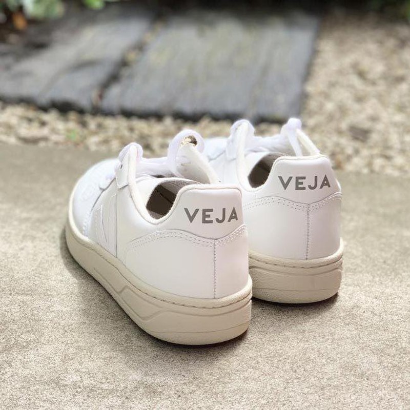 正規販売店) VEJA スニーカー ヴェジャ ベジャ V-10 レディース