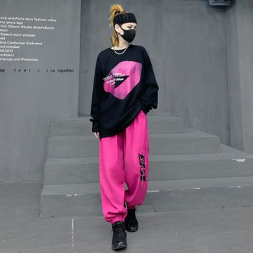 M家潮牌酷女孩穿搭2025年春秋新款女裝套裝炸街衛衣休閑褲兩件套