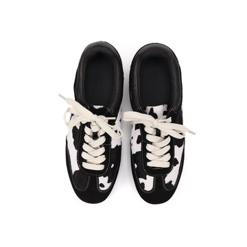 notdetailed原創 奶牛風平底德訓鞋 百搭休閒女鞋馬毛運動單鞋