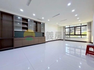 大地坪五房電梯G3臨路金店面｜八卦寮八德商圈｜高雄市仁武區八德一路