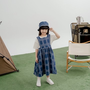 QUEENSHOP_ S 童裝 親子系列 格紋印花背心洋裝 S/M/L 現+預 【01086805】