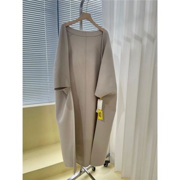 UNICA大道至簡費力優雅毛呢外套