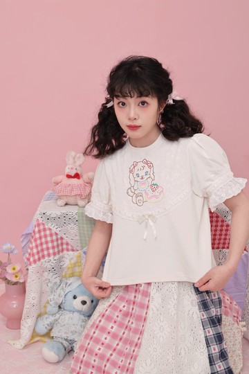 甜美少女 甜甜圈玩偶刺繡 蕾絲泡泡袖短袖T恤