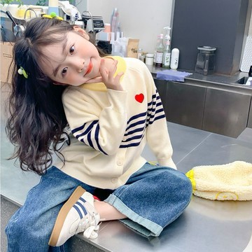 【台灣出貨】女童針織開衫兒童條紋毛衣春秋新款小女孩洋氣上中大童衣外套兒童毛衣