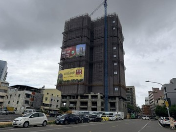 莊雅惠~文化中心宏道文華帝寶高樓景觀二房平車｜高雄市三民區凱歌路