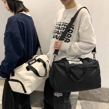 健身包干濕分離女訓練防水游泳運動斜挎大容量手提旅行包男收納包