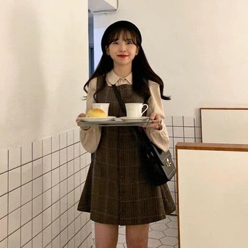 山本風超仙初戀新年戰裙洋氣女人味衣服兩件套裝拜年連衣裙子秋冬