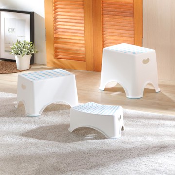 凱堡家居｜繽紛止滑椅(14CM/23CM) 台灣製 沐浴椅 浴室椅 小椅凳 椅凳 矮凳