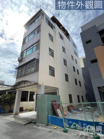 W潭子車站角間臨路大面寬大透天｜台中市潭子區大智街