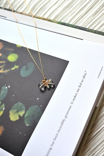 織語露珠 - 白水晶葡萄石項鍊