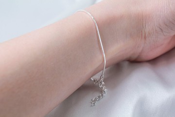 【SWS飾品】超仙細手鍊 925純銀 抗過敏 蛇骨鍊 極簡手鍊