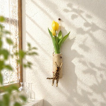 孟加拉貓壁掛花器 一輪插 撲向蝴蝶瞬間 鬱金香 手作 花器 居家裝