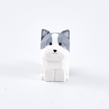 Skye 靜坐凝望的的邊境牧羊犬木雕