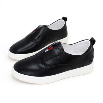 Robinlo 真皮輕盈舒活懶人休閒鞋小白鞋 TAHNEE 經典黑/純淨白/櫻花粉