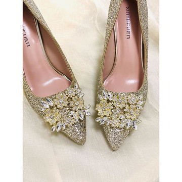 水晶婚鞋秀禾婚紗兩穿2025年新娘鞋女香檳色銀色高跟鞋不累腳水鉆