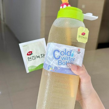 臺灣熱賣🔥🔥學生專用吸管杯 耐高溫可裝熱水 戶外運動防摔水壺