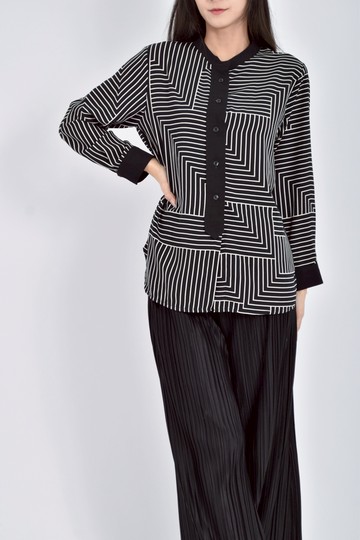 加購優惠(S) hoyaa韓牌條紋黑色長袖上衣