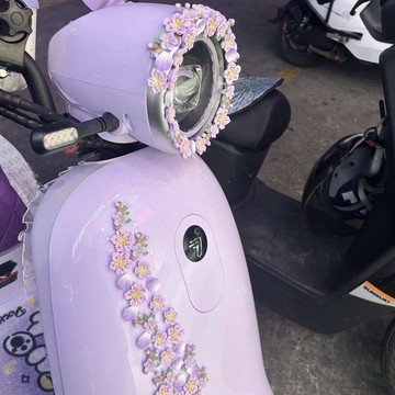 ❤️臺灣出❤️桃花車貼中控臺九號電動車屏幕紫色花朵無痕立體貼遮擋劃痕裝飾貼