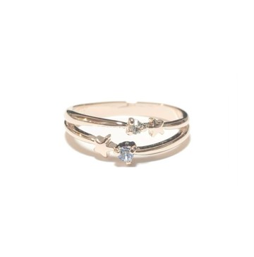 Petit Star Ring.
