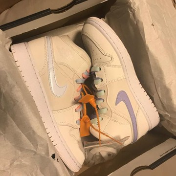 免運aj1四色鴛鴦