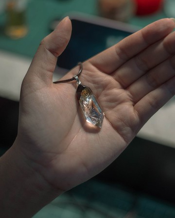 項鍊樹脂|狼牙 : 水樹脂護環